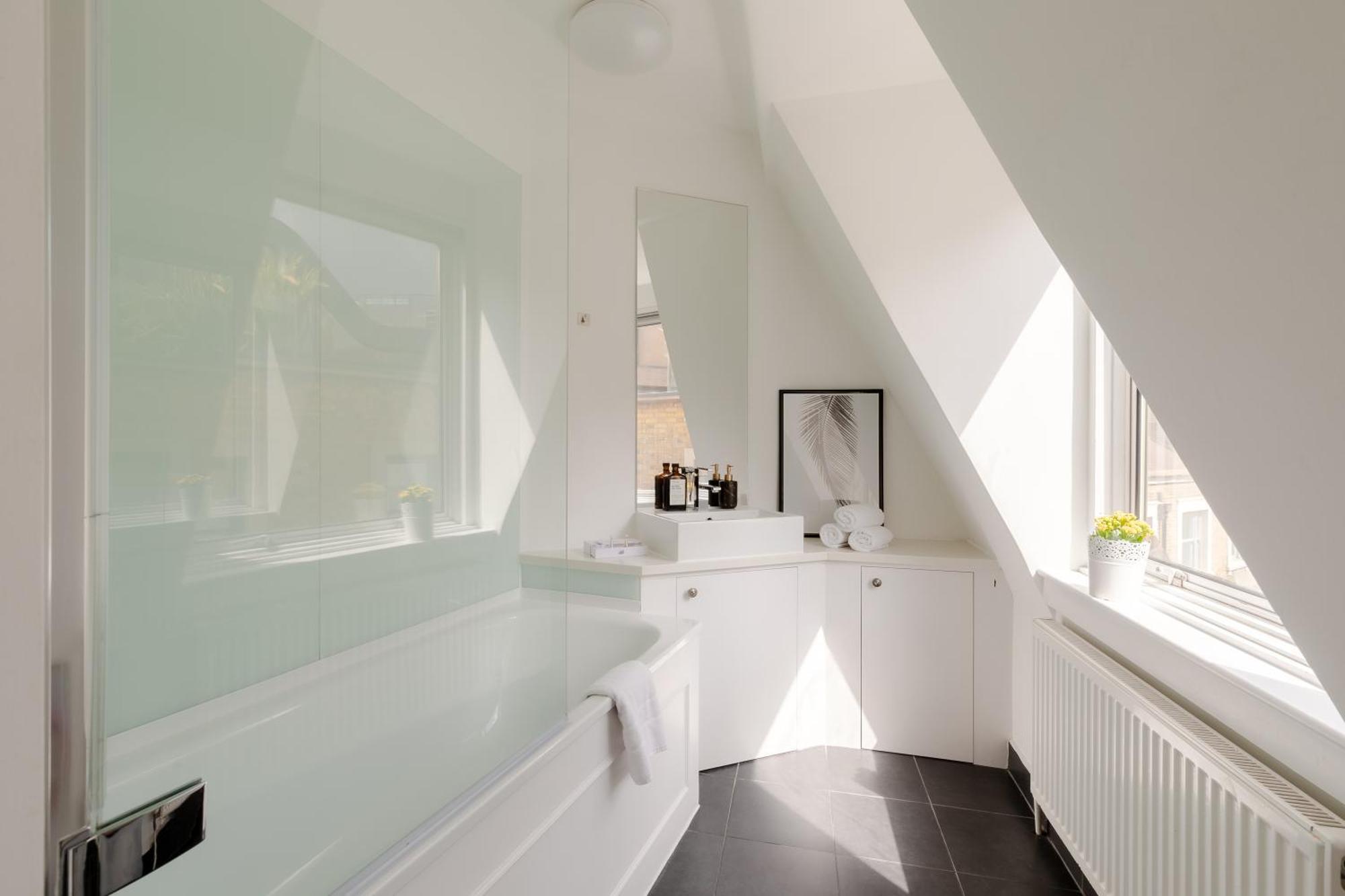 Rare Find Off Oxford St! Soho 5Bed Design House For Xxl Groups Apartamento Londres Exterior foto