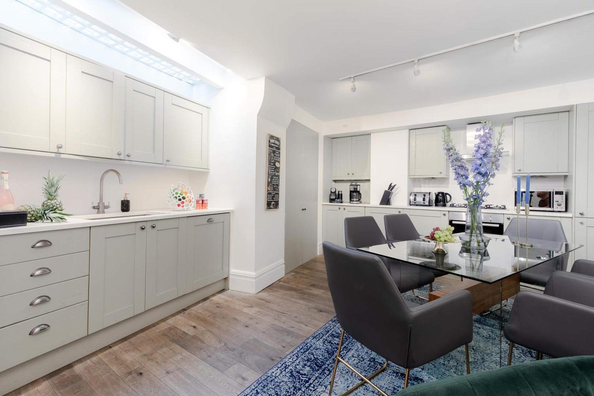 Rare Find Off Oxford St! Soho 5Bed Design House For Xxl Groups Apartamento Londres Exterior foto